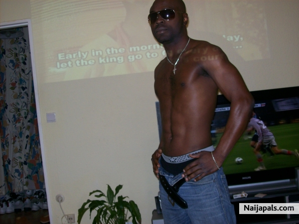  - click for next photo