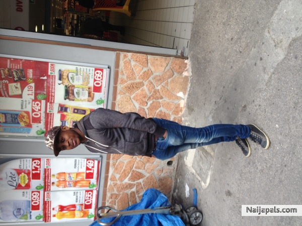  - click for next photo