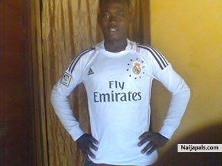 i like football and news - click for next photo