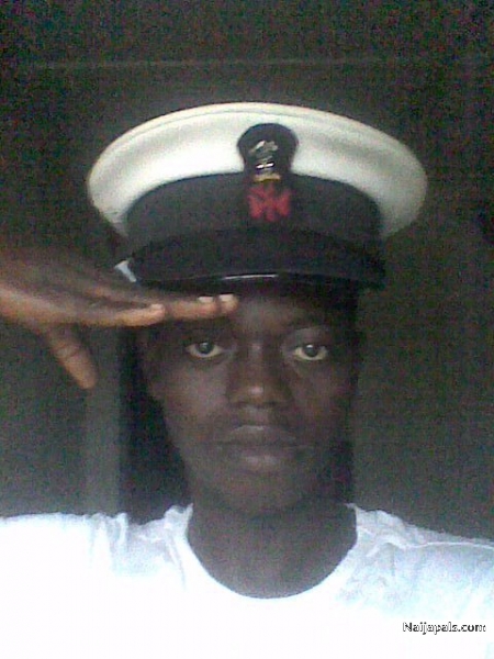 yung officer - click for next photo