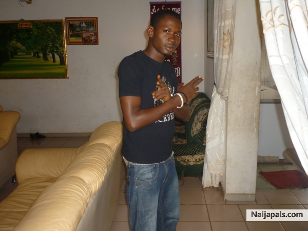  - click for next photo
