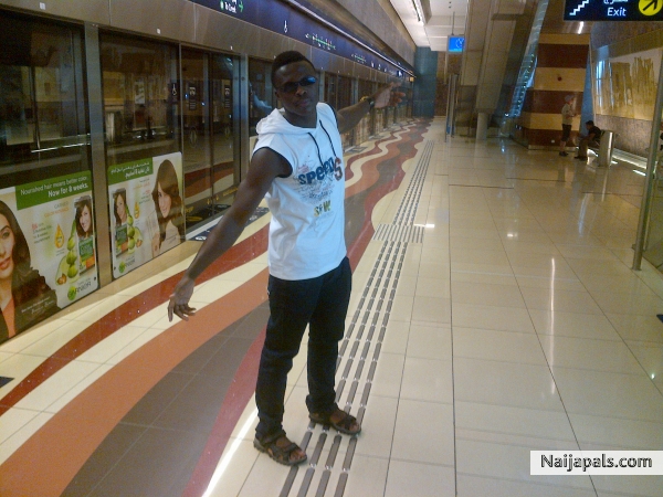  - click for next photo