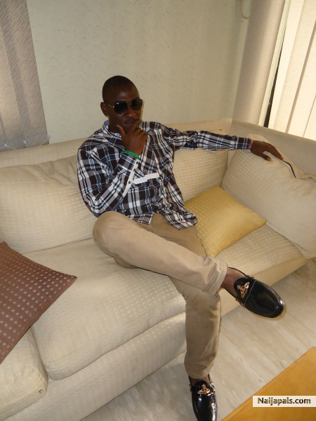  - click for next photo