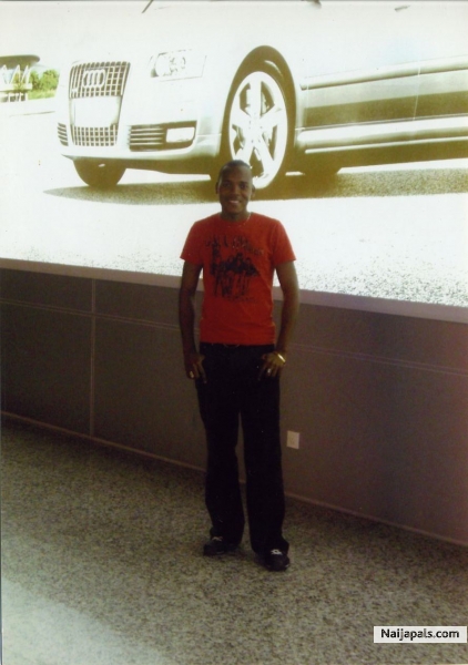  - click for next photo