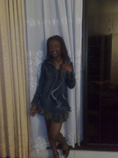  - click for next photo