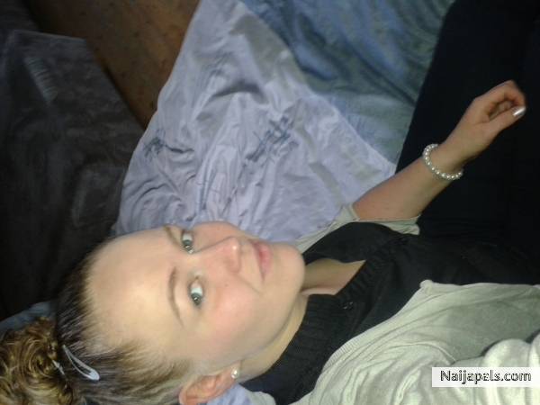  - click for next photo
