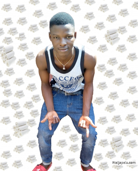 - click for next photo