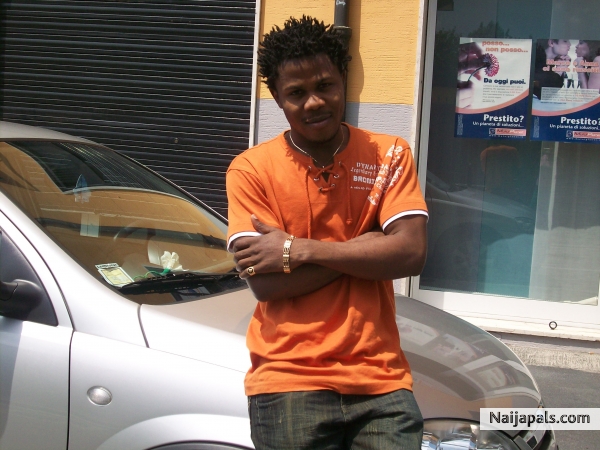  - click for next photo