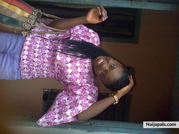 i - click for next photo