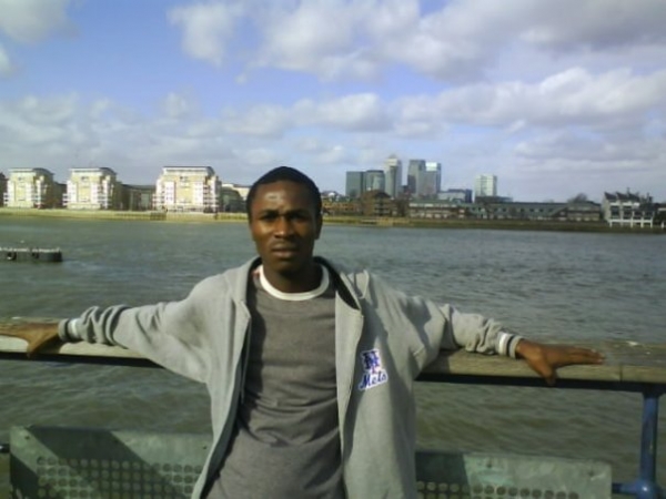  - click for next photo