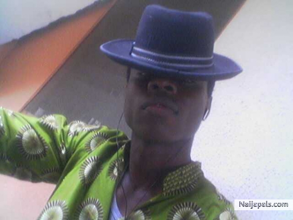  - click for next photo