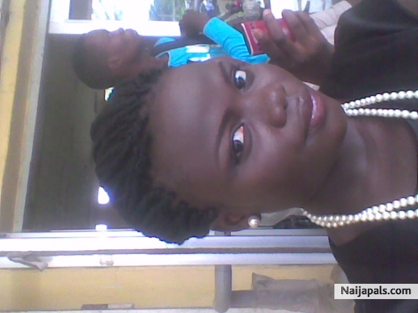 jux moi - click for next photo