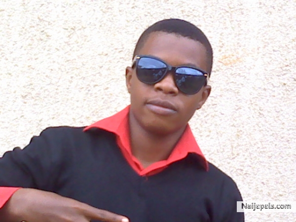  - click for next photo