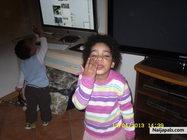  - click for next photo