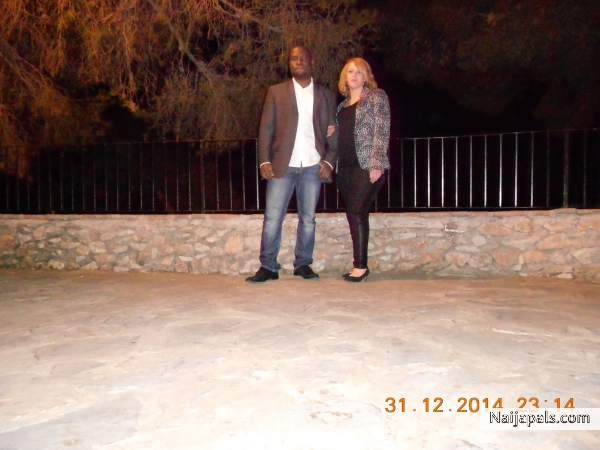  - click for next photo