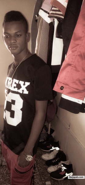  - click for next photo