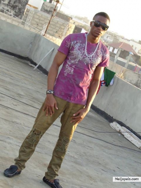  - click for next photo