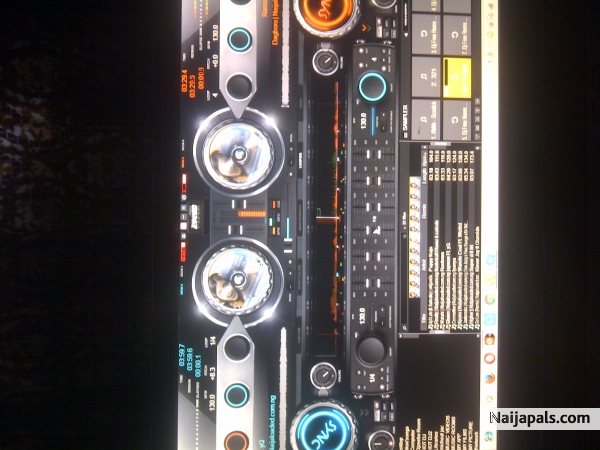 virtual dj 8 interface for sale contact deejayzeebo@gmail.com - click for next photo