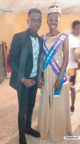 Your red carpet maestro, Henry Blaq Chukwuebuka Enechukwu as the red carpet host at the Miss & Master Okpara 2019. And so well suited and booted with one of the contesting models! - click for next photo
