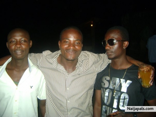 hanging out with friends - click for next photo