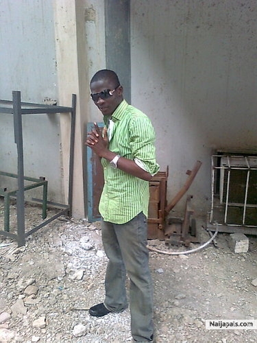  - click for next photo