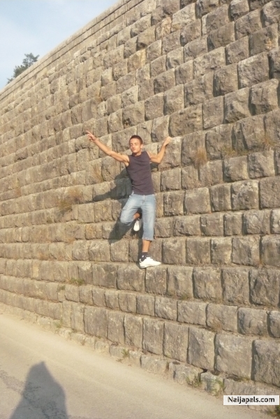 me climbing - click for next photo
