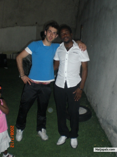  - click for next photo