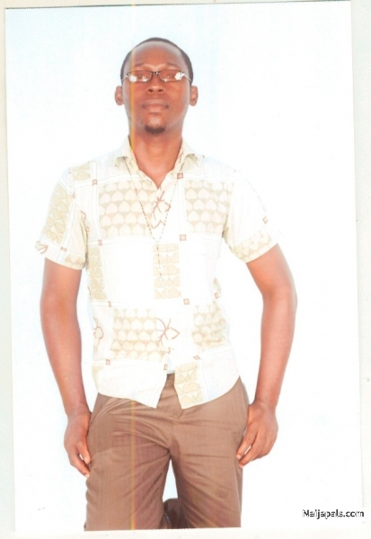 DEX - click for next photo