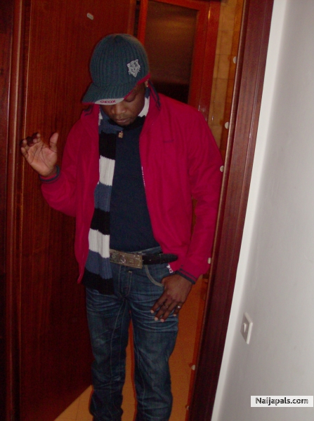  - click for next photo