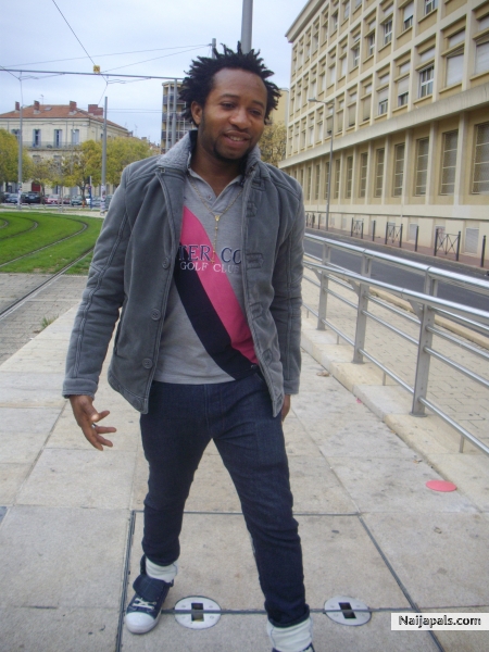  - click for next photo