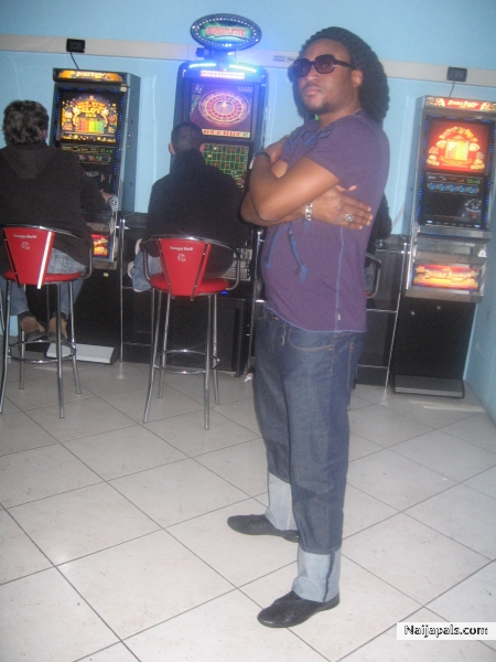  - click for next photo