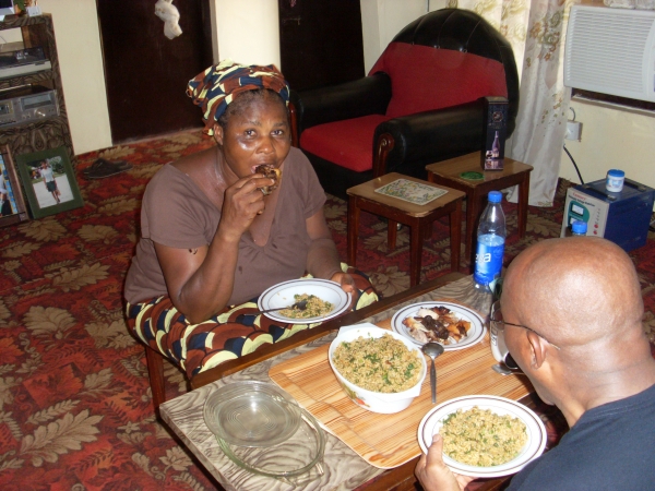 with all my pleasure, come dine with my parents! - click for next photo