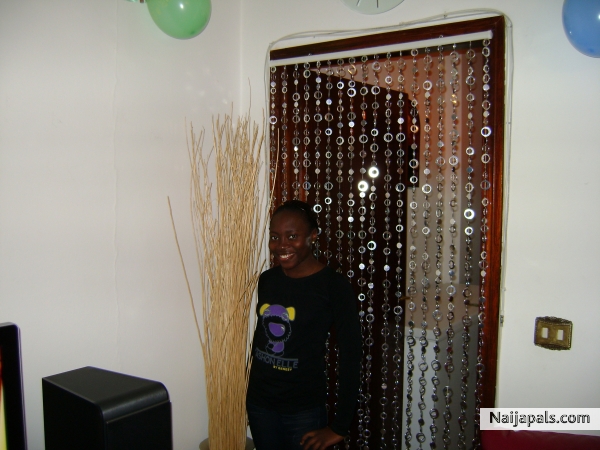 Happy moi - click for next photo