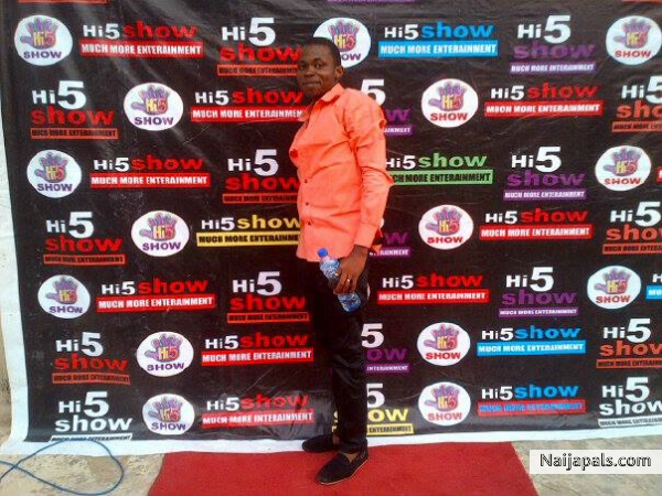 red carpet - click for next photo