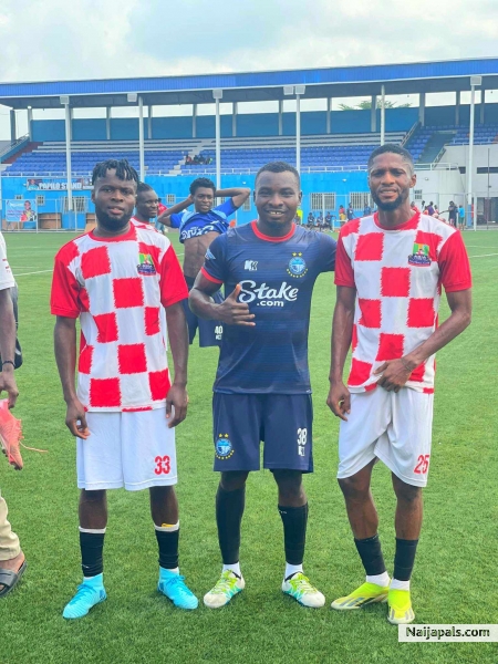 Okere at Enyimba with Abia Comet teammates - click for next photo