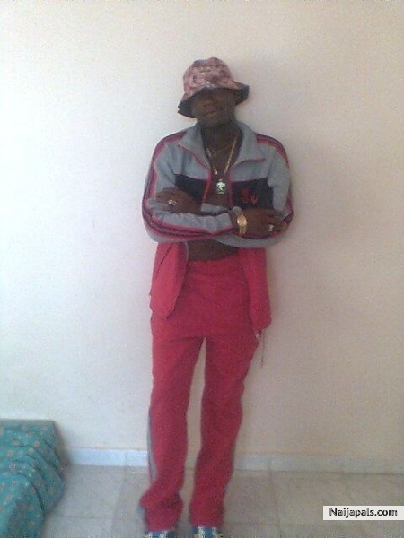  - click for next photo