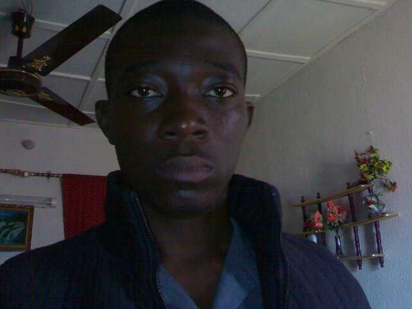  - click for next photo