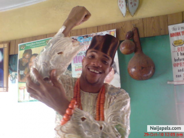  - click for next photo