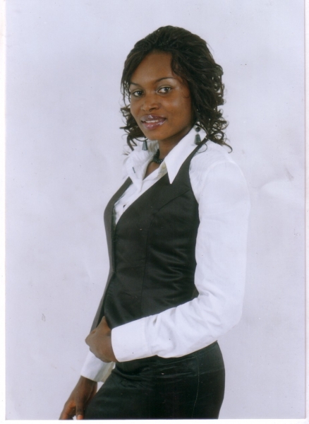 A GOOD VOCALIS ABOUT TO TAKE NAIJA TO THE WORLD IN ENTERAIMENT COS NAIJA IS BLESSED!! - click for next photo