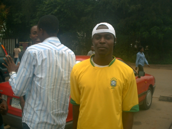  - click for next photo