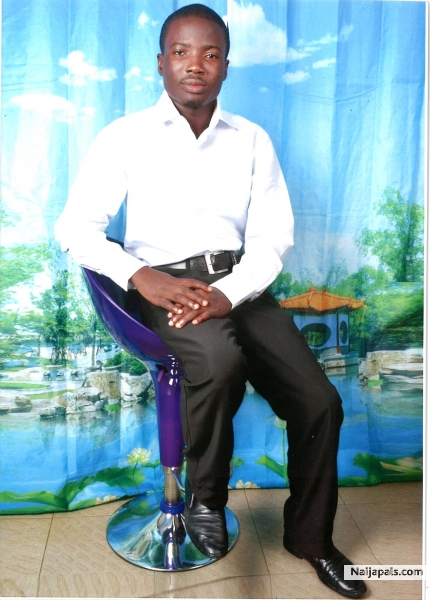  - click for next photo