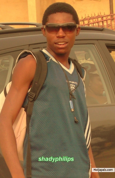  - click for next photo
