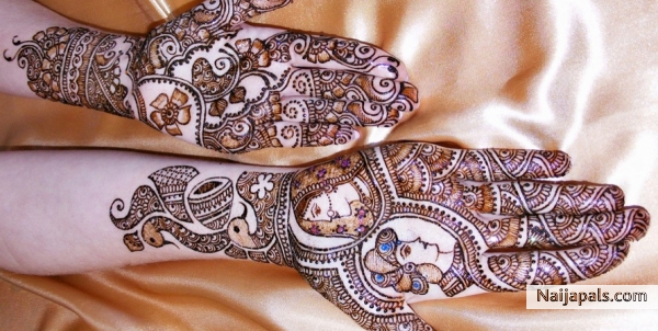 Best Mehndi Artist in Chandigarh - click for next photo