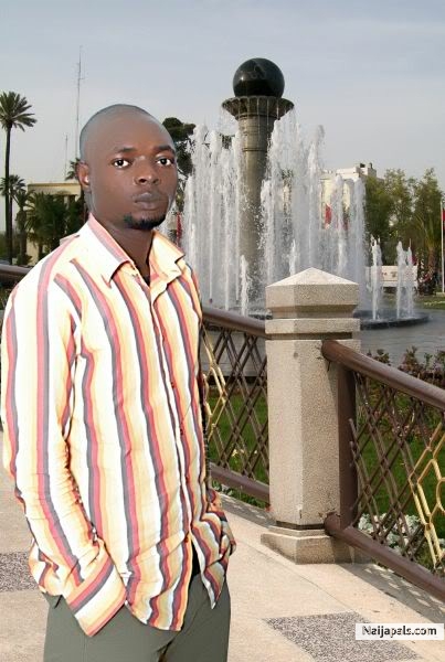  - click for next photo