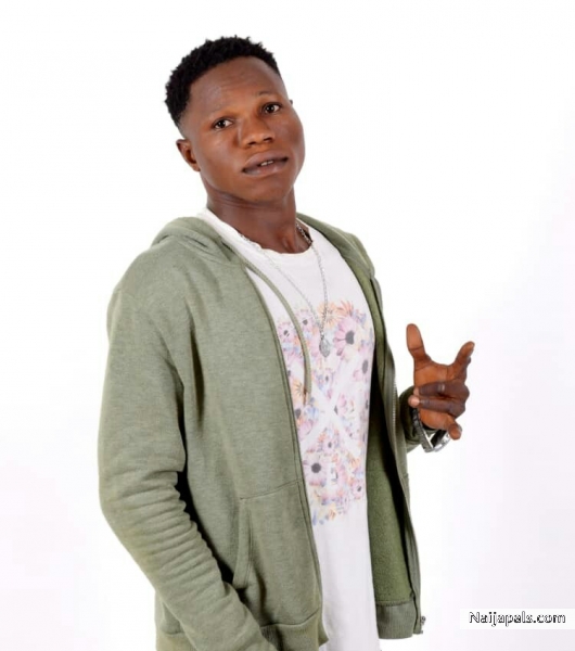 Wisekid - click for next photo
