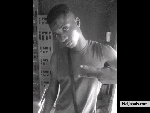 ma lyf in U̶̲̥̅̊я hands - click for next photo