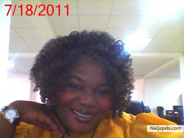 via webcam in te office - click for next photo