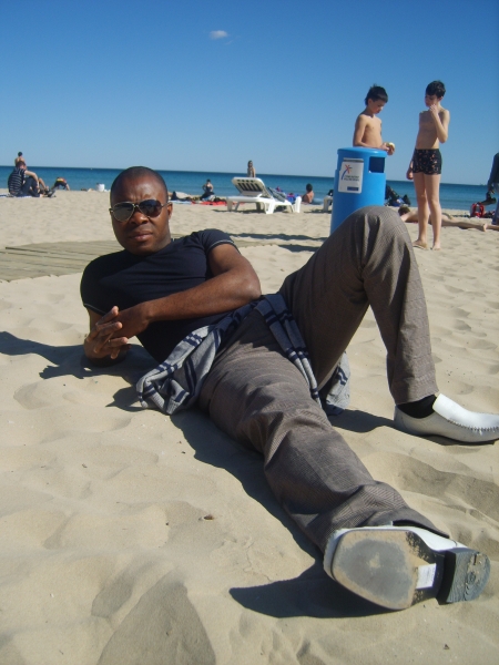  - click for next photo