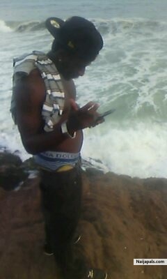  - click for next photo