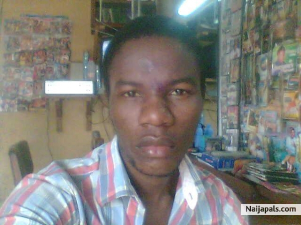 Am the one,u ve been looking for. - click for next photo